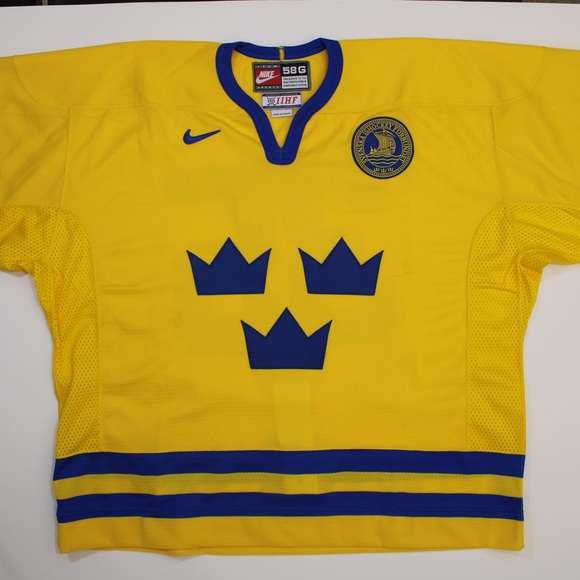 Team Sweden Sverige Yellow #35 IIHF game worn Nike 58G $250 - Picture 2 of 6